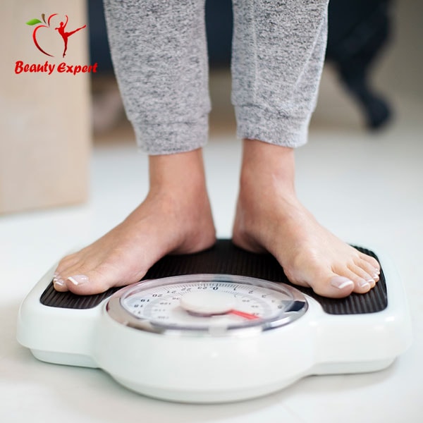 علاج النحافة مع بودرة لزيادة الوزن